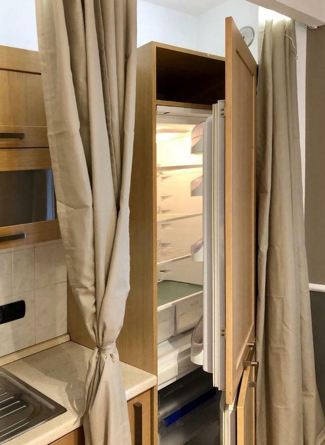 Golden Suite apartment&day use Mailand Exterior foto
